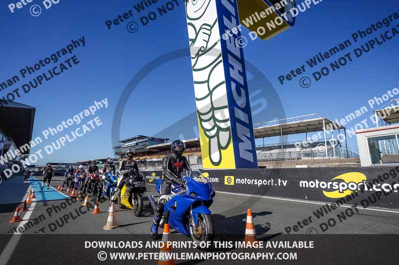 France;Le Mans;event digital images;motorbikes;no limits;peter wileman photography;trackday;trackday digital images